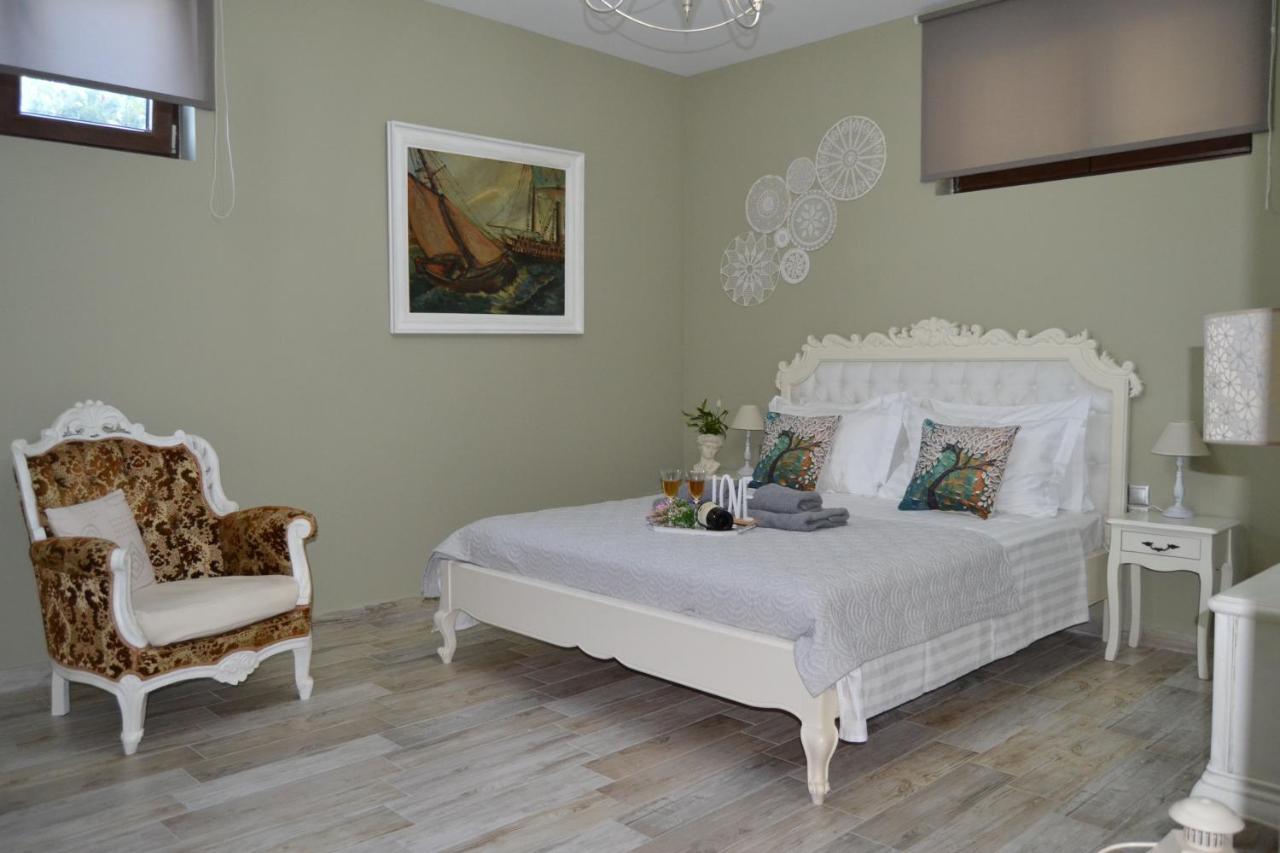 Vigla Comfort House Pombia Bagian luar foto