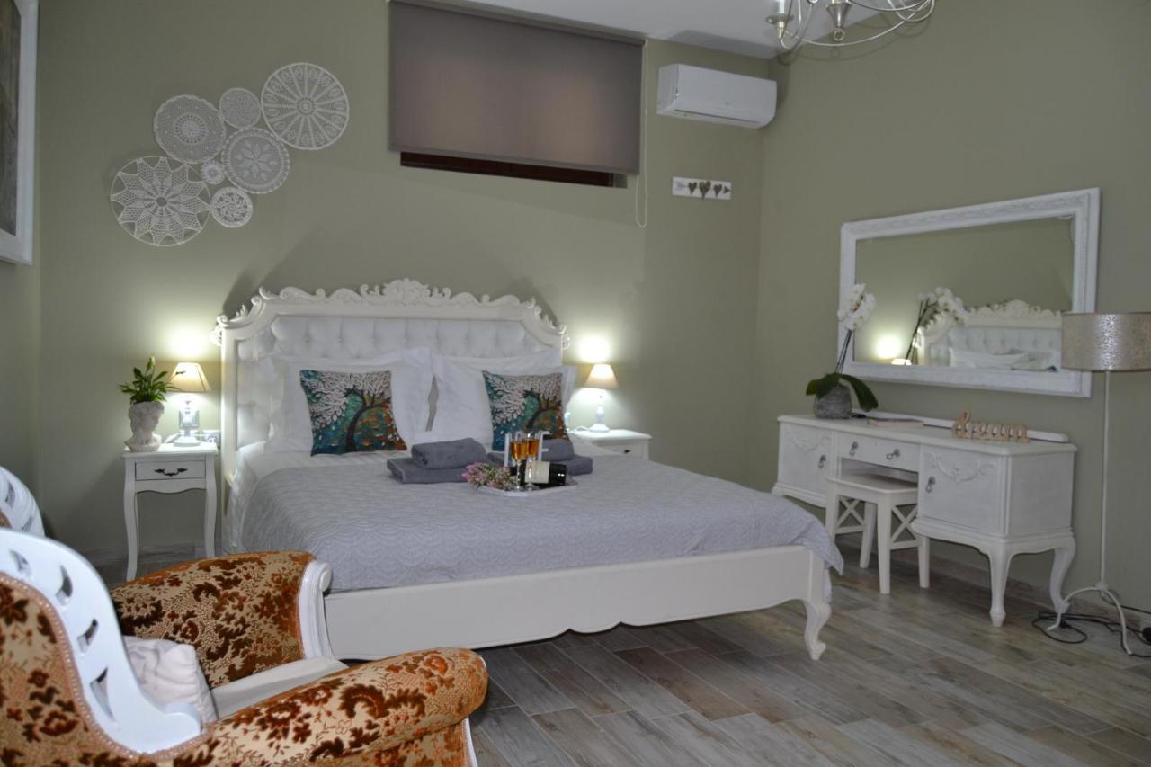 Vigla Comfort House Pombia Bagian luar foto